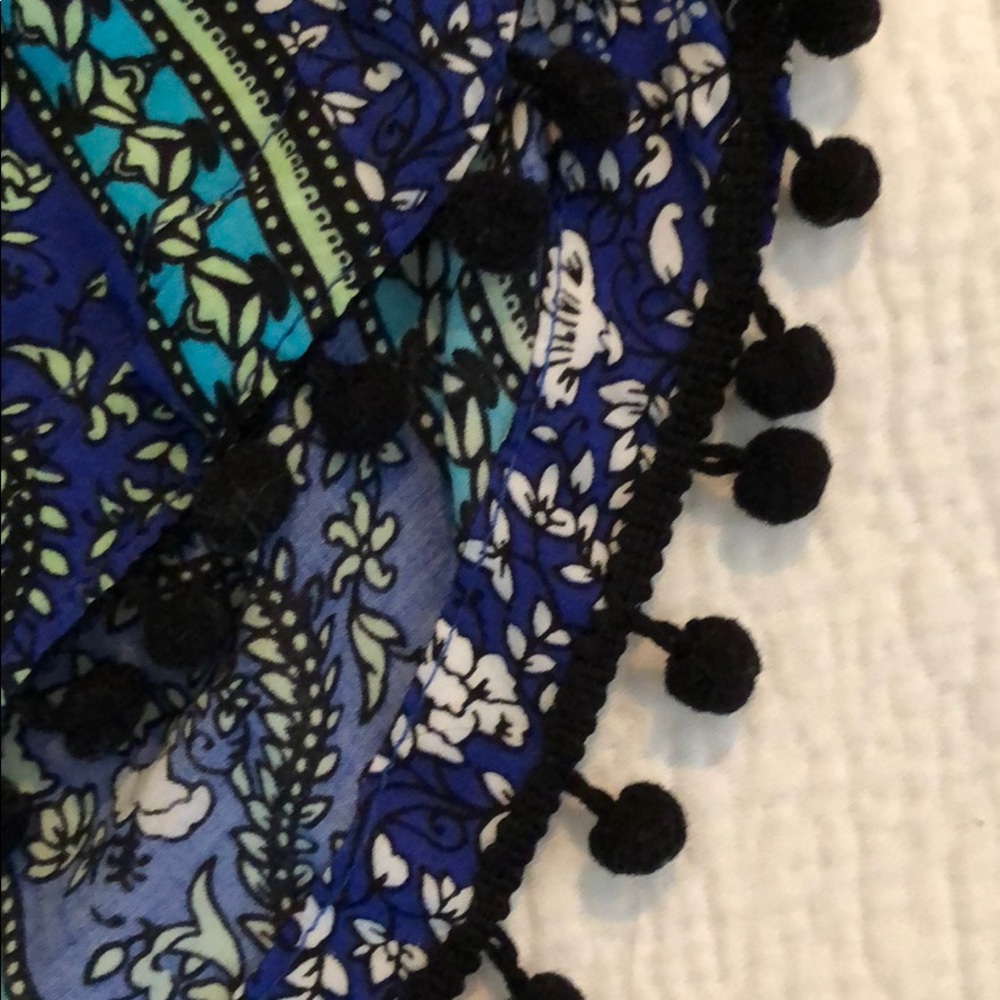 Shorts - Picture 3 of 4